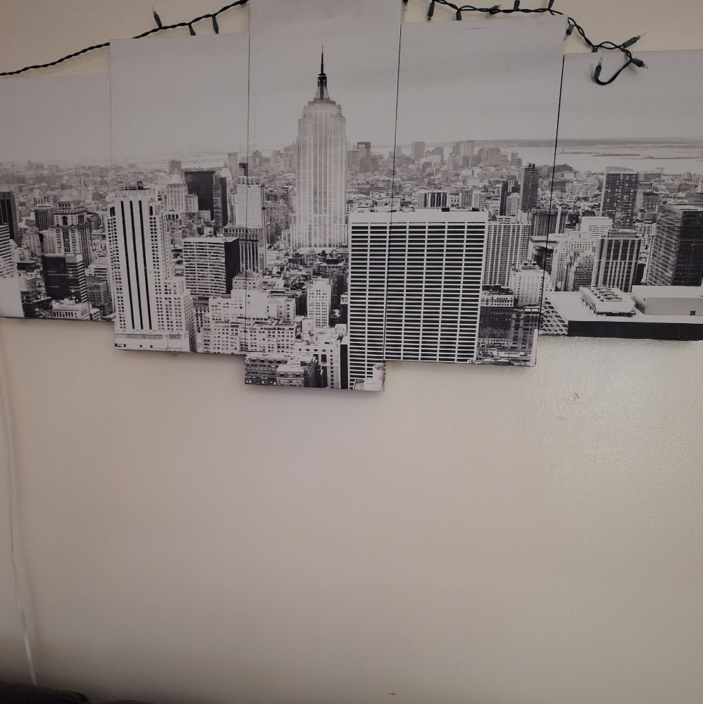Black and White Cityscape Wall Art